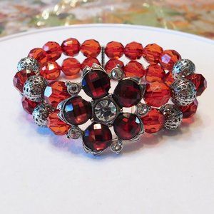 Silver Tone Red Beaded Floral Stretch Bracelet  -  7.5"  (NWOT)